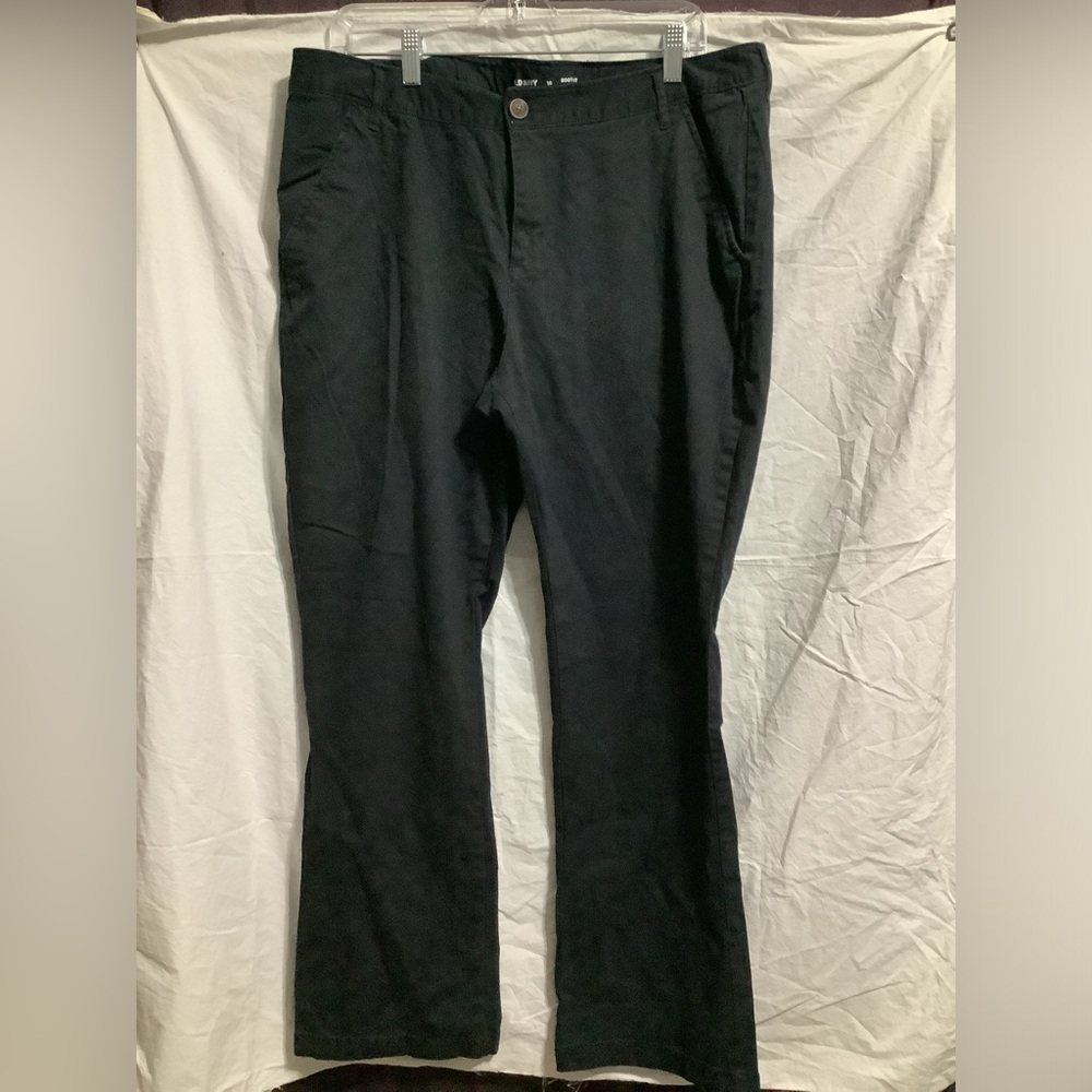 Old Navy Womens black bootcut stretch pants size 16